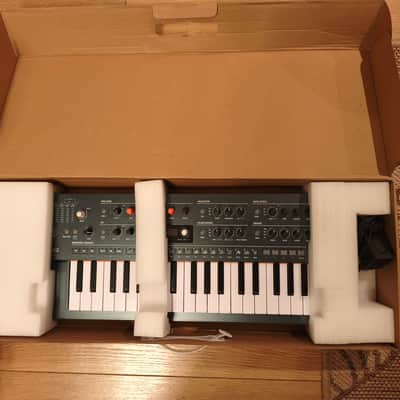 Arturia MiniFreak 37-Key 6-Voice Polyphonic Hybrid Synthesizer 2022 - Present - Black image 5