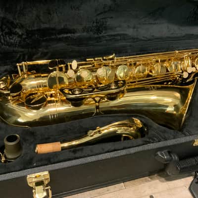 Buffet Crampon Tenor Saxophone - Lacquered Brass image 13