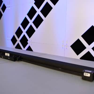 Elation Pixel Bar 40 Package image 2