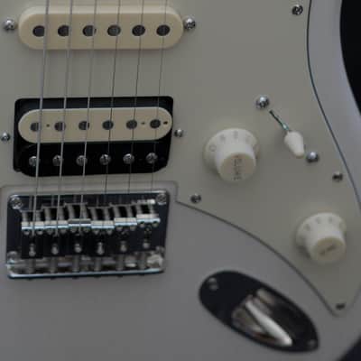 PJD Woodford Standard Custom Order 2024 - Cream Soda w/ matching headstock image 7