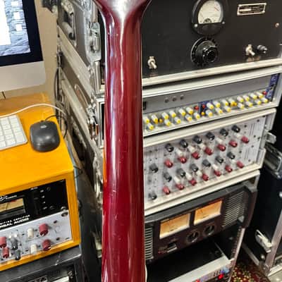 Guild Polara S-100 electric guitar with tremolo 1970s - Cherry image 17