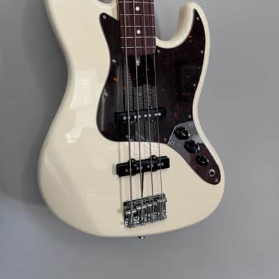 Fender Jazz 1962 reissue JB-62 crafted in Japan MIJ cij image 3