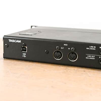 TASCAM US-16x08 16-in/8-out USB Audio/MIDI Interface (NO POWER SUPPLY) CG012NB image 9
