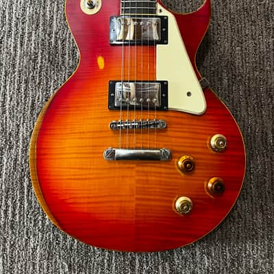 Vintage V100 ICON - Cherry Sunburst image 4