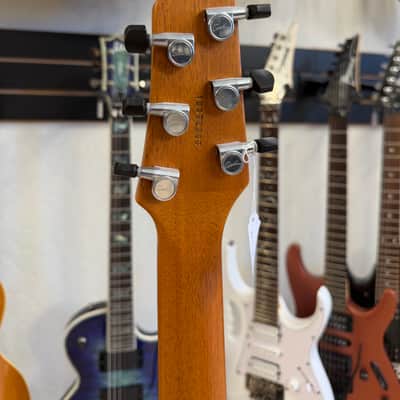 Godin A6 Ultra 2010s - Cognac Burst image 6