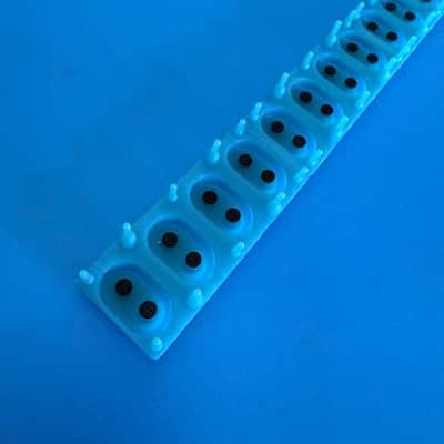 ALESIS VI49 AKAI MPK 25 Midi Keyboard Part: 13-Key Conductive Pad Contact Strip image 4