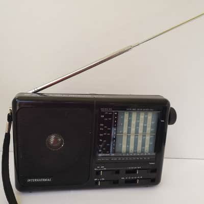 Vintage International 12 Band World Receiver Radio High Sensitivity MT-718 image 2