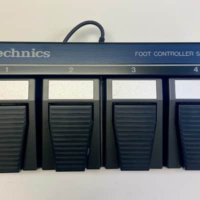 Technics SZ-FC2 Four-Button Footswitch Control Pedal • New image 1