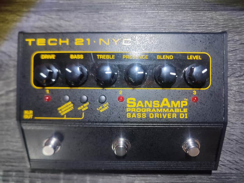 Tech 21 Sansamp Programmable Bass Driver