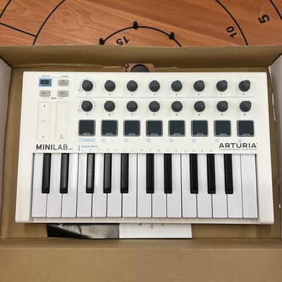 Arturia MiniLab MkII 25-Key MIDI Controller