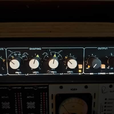 Drawmer 1978 Stereo Tone Shaping Compressor image 3