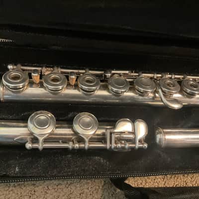 Yamaha 285SII Open Hole Flute New Pads New Case image 2