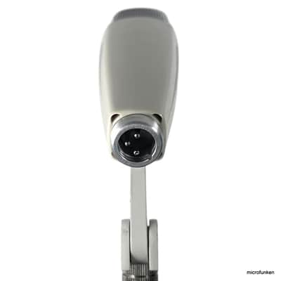 Sennheiser MD421 1968 Early Version. Vintage Dynamic Microphone. Clip. XLR. Script Logo. MD421-2 image 9