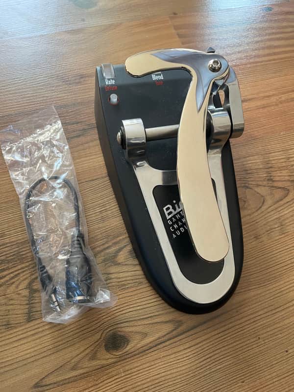 Gamechanger Audio Bigsby Pedal