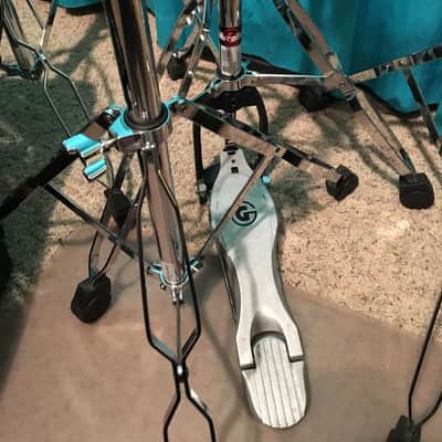 GIbraltar 5700 Series 5 Pc. Hardare Set - Chrome image 2