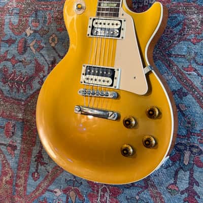 2001 Gibson Les Paul Classic - Goldtop image 3