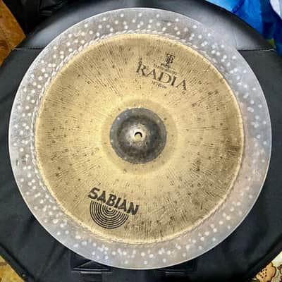 Sabian 18” Radia China 2010 - Bronze image 2