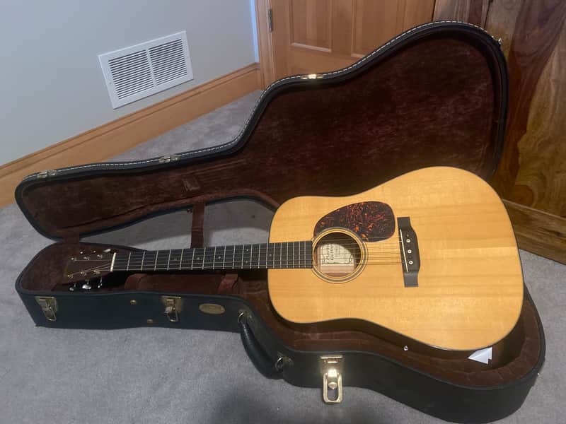 Martin D-18GE Golden Era 1995 - 2016 Natural image 1