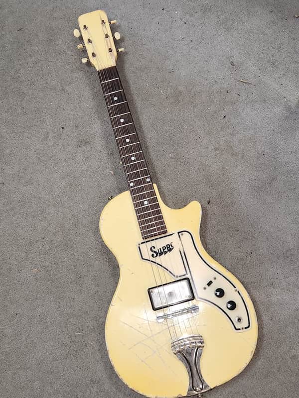 Supro 1507 1960 - ish - white image 1