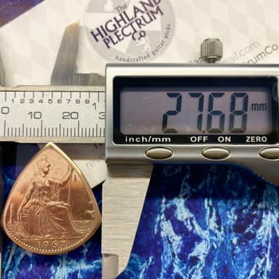 *Special Offer 20% Discount* Two (2) Queen Elizabeth 1966 Penny Coin Guitar Picks. image 4