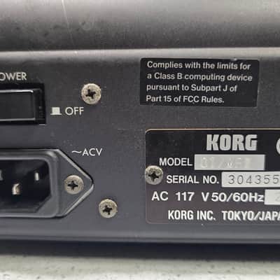 Korg 01/WFD Music Workstation with Blue LCD upgrade, gigbag & Owners Manual image 6