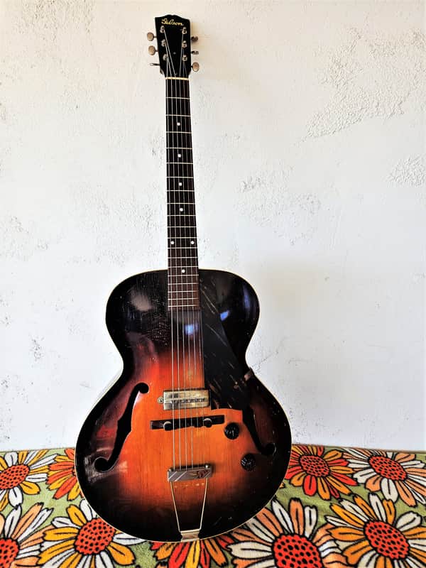 Gibson ES150 1940-43 Sunburst post-Charlie Christian with original P-13 pickup image 1