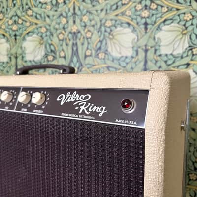 Fender Vibro King 3x10 Combo Amp Blonde 1993 image 3