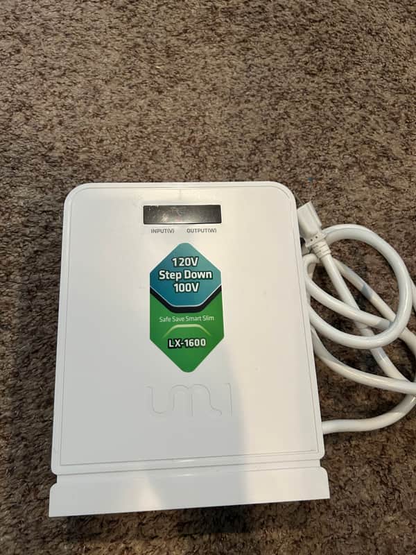 UMI Power Lx-1600 120V to 100V White image 1