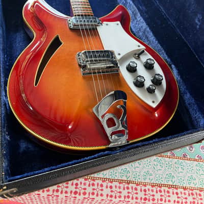 Stunning 1970 Rickenbacker 381 Fireglow w/ Original Case RARE image 10