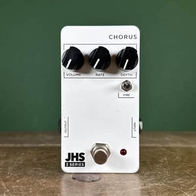 JHS 3 Series Chorus 2020 - Present - White image 2