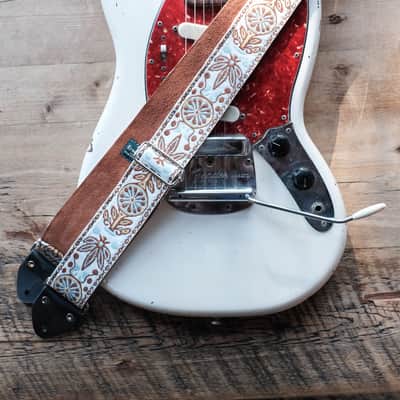 Vintage Floral 60s/70s Hippie Guitar Strap / Real Suede Backing / Handmade in the UK image 4