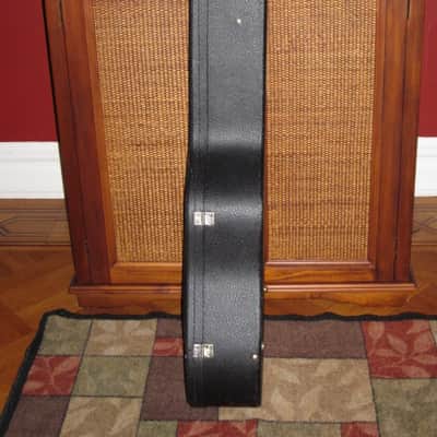 used genuine Gibson Dreadnought Hardshell Case from 2000s - Black Tolex Exterior, Wood Construction, Blue Plush Padded Interior, Gold Colored Hardware, lid has Gibson Acoustic Logo, fits square / round shoulder & cutaway dreadnought (NO guitar included) image 23