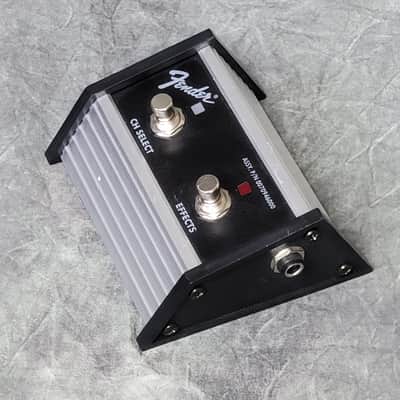 Fender FM212 DSP Amp Footswitch, pn 0070946000 image 2