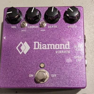 Diamond Vibrato V1 2011 - 2020 - Purple