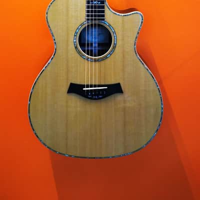 Taylor 914ce (ES1 electronics, traditional bracing and Cindy inlay) with original hard case - 2008 image 1