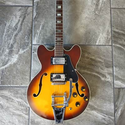 Sekova Guitar 1960'S-1970'S - Sunburst image 2
