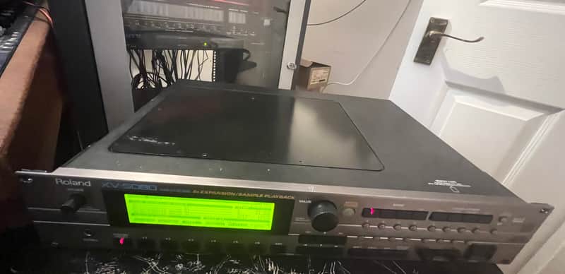 Roland XV-5080 Rackmount Synthesizer – 128MB RAM + SR-JV80 Bass & Drums + Hip Hop Collection image 1