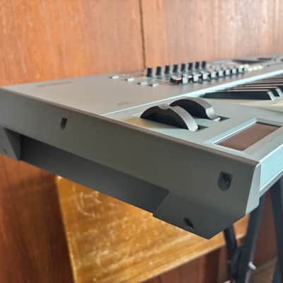 Yamaha MOTIF XS7 - 76-Key Music Production Synthesizer Workstation Keyboard w/ case image 6