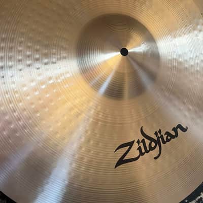 Zildjian 20" A Crash/Ride Cymbal - Traditional image 2