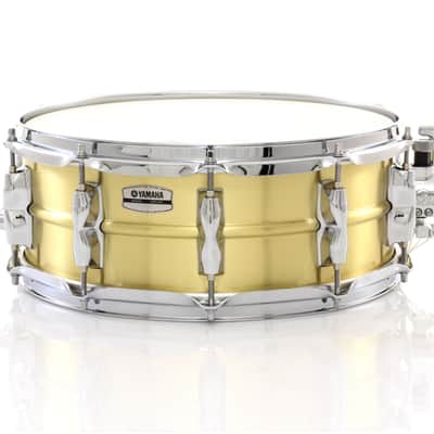 Yamaha 14 x 5.5-Inch Recording Custom Brass Snare Drum image 2
