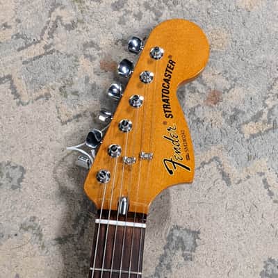 Fender 70th Anniversary Vintera II Stratocaster - 2024 - Antigua image 4