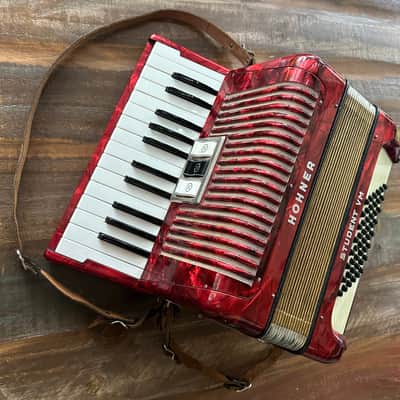 Vintage Hohner Student VM Accordion 48 Bass 26 Keys 1951-1955 - Red Pearl Oyster image 2
