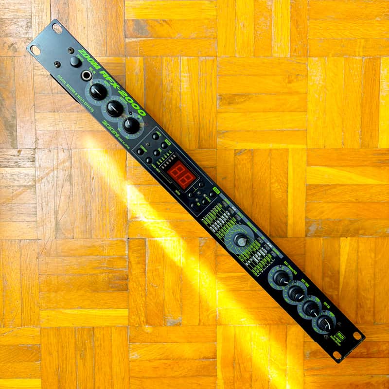 Zoom RFX-2000 - Digital Reverb Multi Effects! Really cool effect unit! image 1