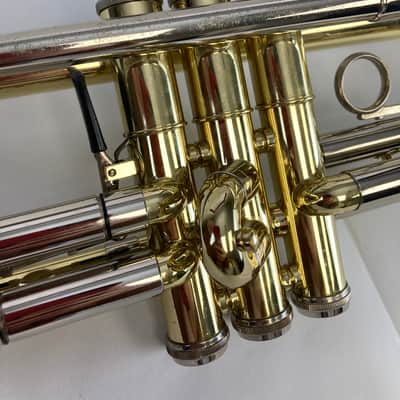 Getzen Capri Bb Trumpet – Lacquer – Intermediate Model – w/ Case – Excellent Condition SM#2039 image 5
