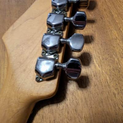 Fender Japan MST-32 Short Scale Stratocaster 1991-1992 - Sunburst image 8
