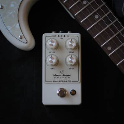 Kalavera FX Moon Stone Driver 2026 - Ivory image 2