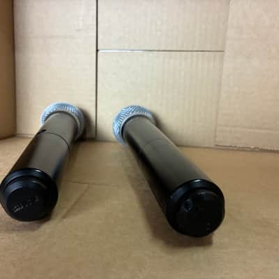 Immagine Shure BLX88 H10 Dual Wireless Microphone System w/ 2 PG58 Handheld Mics - 8