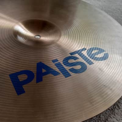 18” Paiste 602 Blue Label Medium - 1711 grams image 8