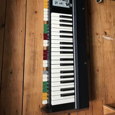 Roland SH-2000 37-Key Synthesizer Early model w/Moog Filter