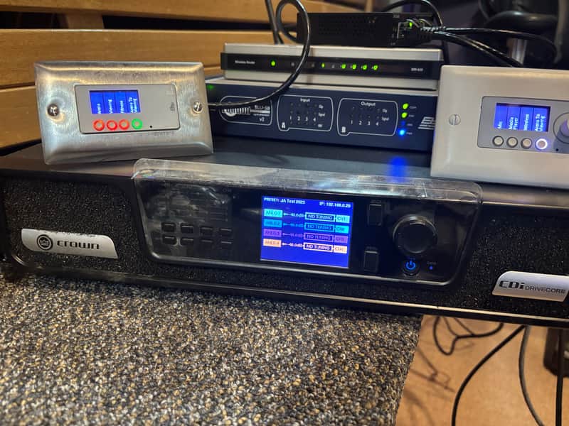 Crown CDi DriveCore Install 4/600 Power Amplifier 2020s - Black image 1